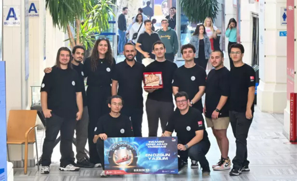 BAU Takımı, 'TEKNOFEST İnsansız Deniz Aracı’ yarışmasında ‘En Özgün Yazılım’ ödülünü aldı