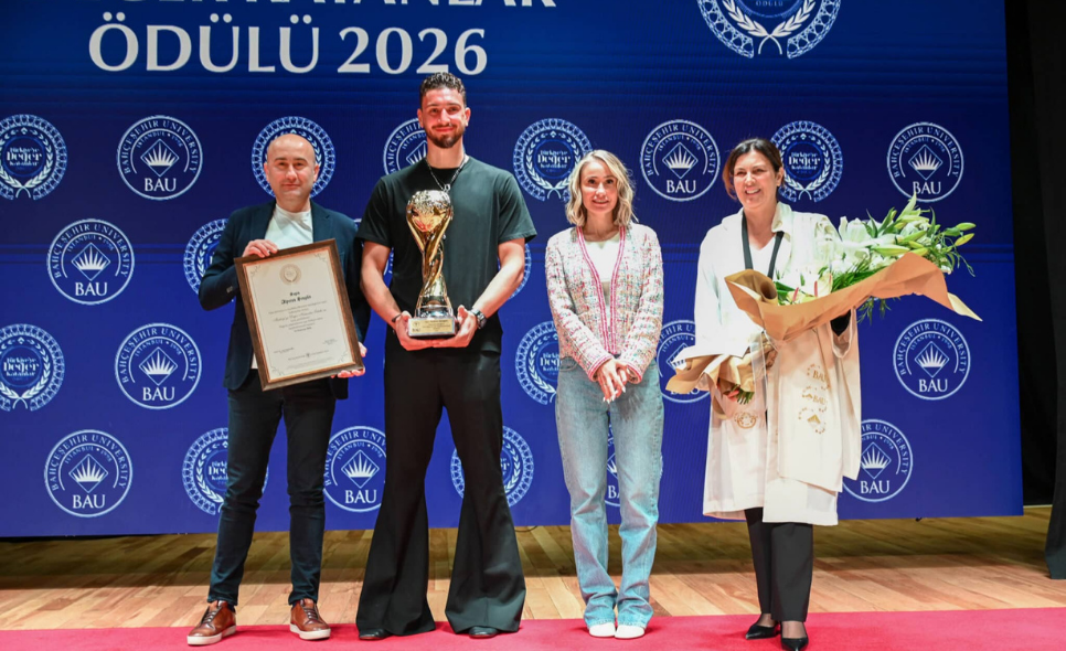 National Basketball Player Alperen Şengün Receives the “Those Who Add Value to Türkiye” Award