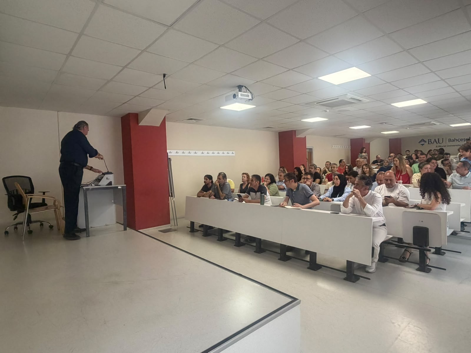 2025–2026 Spring Semester Academic Board Meeting Held