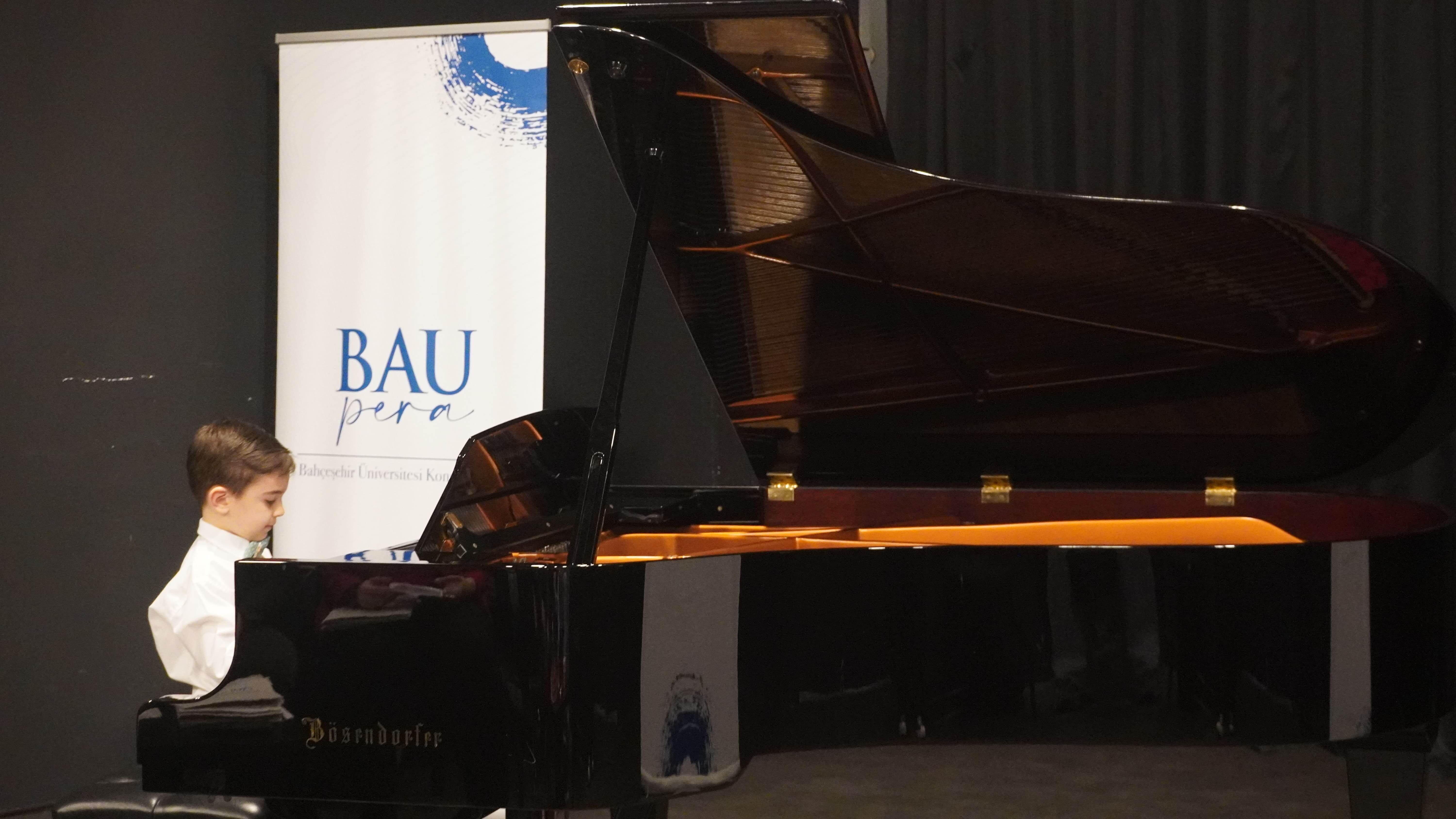 BAU Çocuk Konservatuvarı Öğrencileri Yıl Sonu Konserinde Sahne Aldı