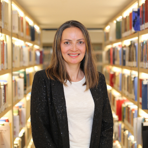 Prof. Fatma Burcu SAVAŞ KUTSAL
